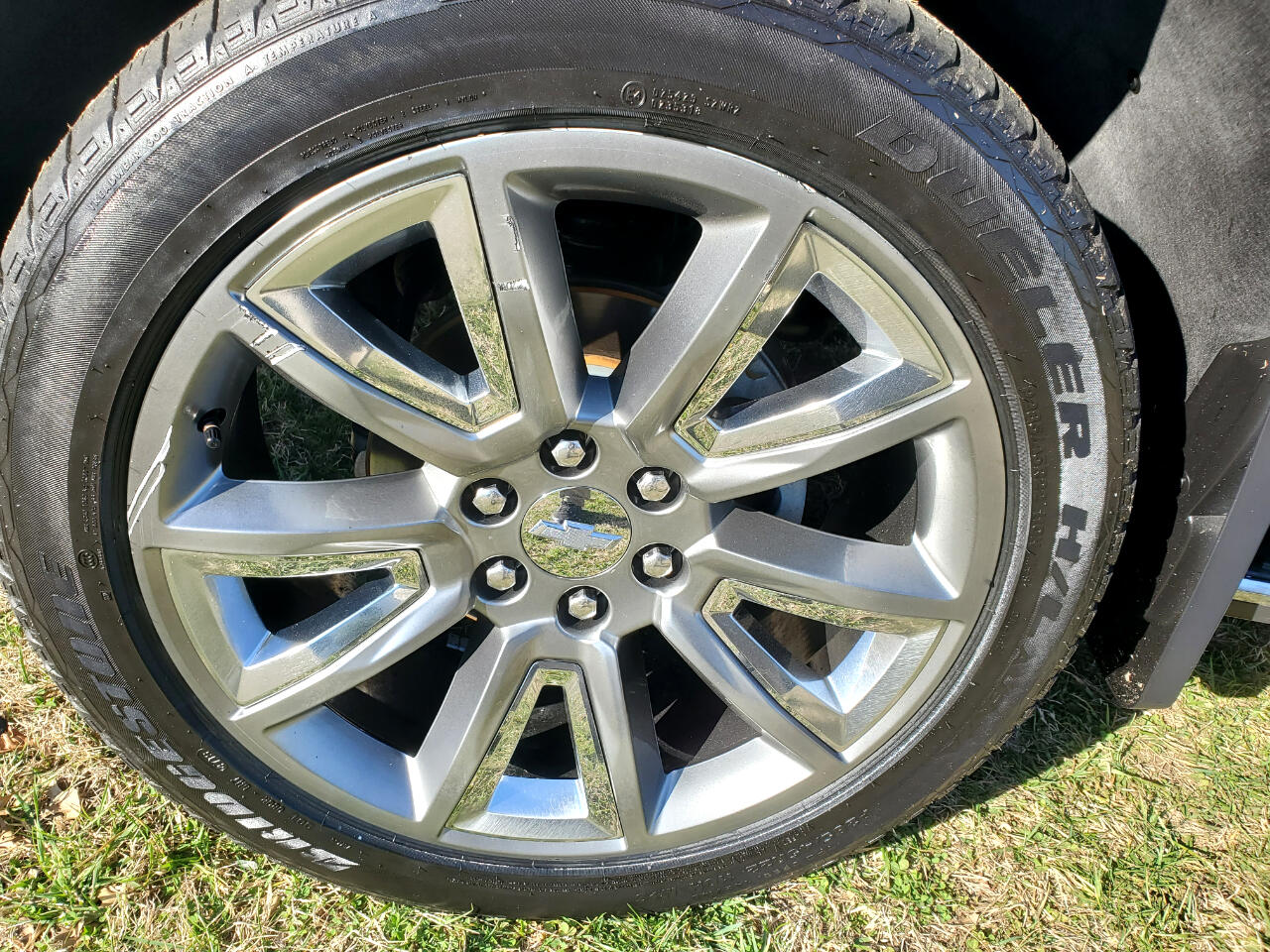 Chevrolet Suburban 4WD 4dr 1500 Premier 2017