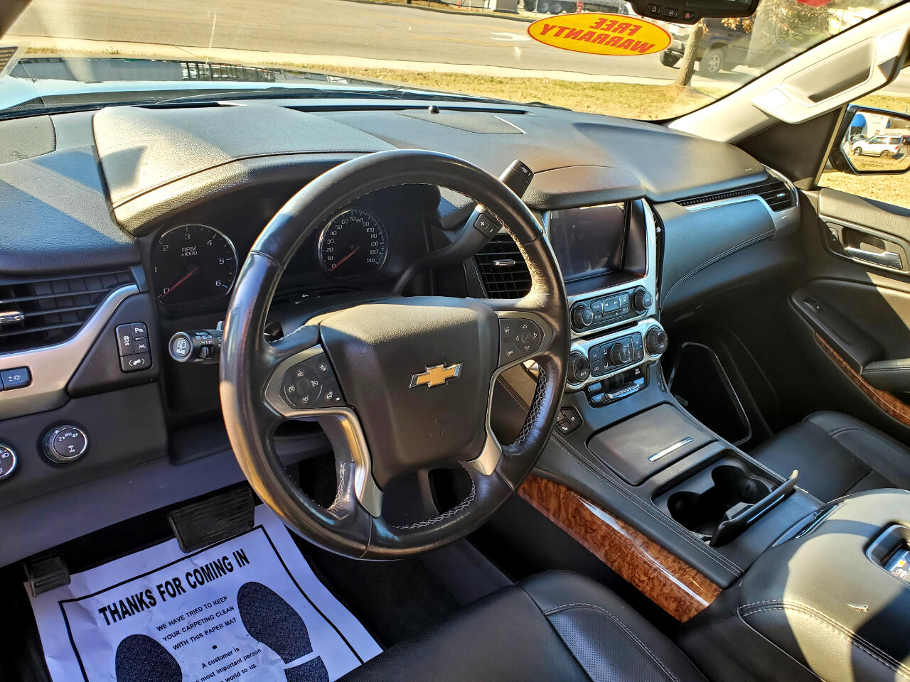 Chevrolet Suburban 4WD 4dr 1500 Premier 2017